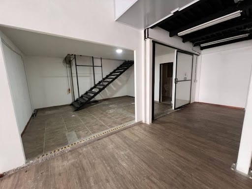 Local en arriendo en La Esmeralda, Itagüí, 240 m² · foto 4 de 13