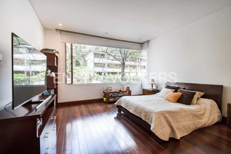 Apartamento en venta en Los Rosales, Bogotá · foto 17 de 24