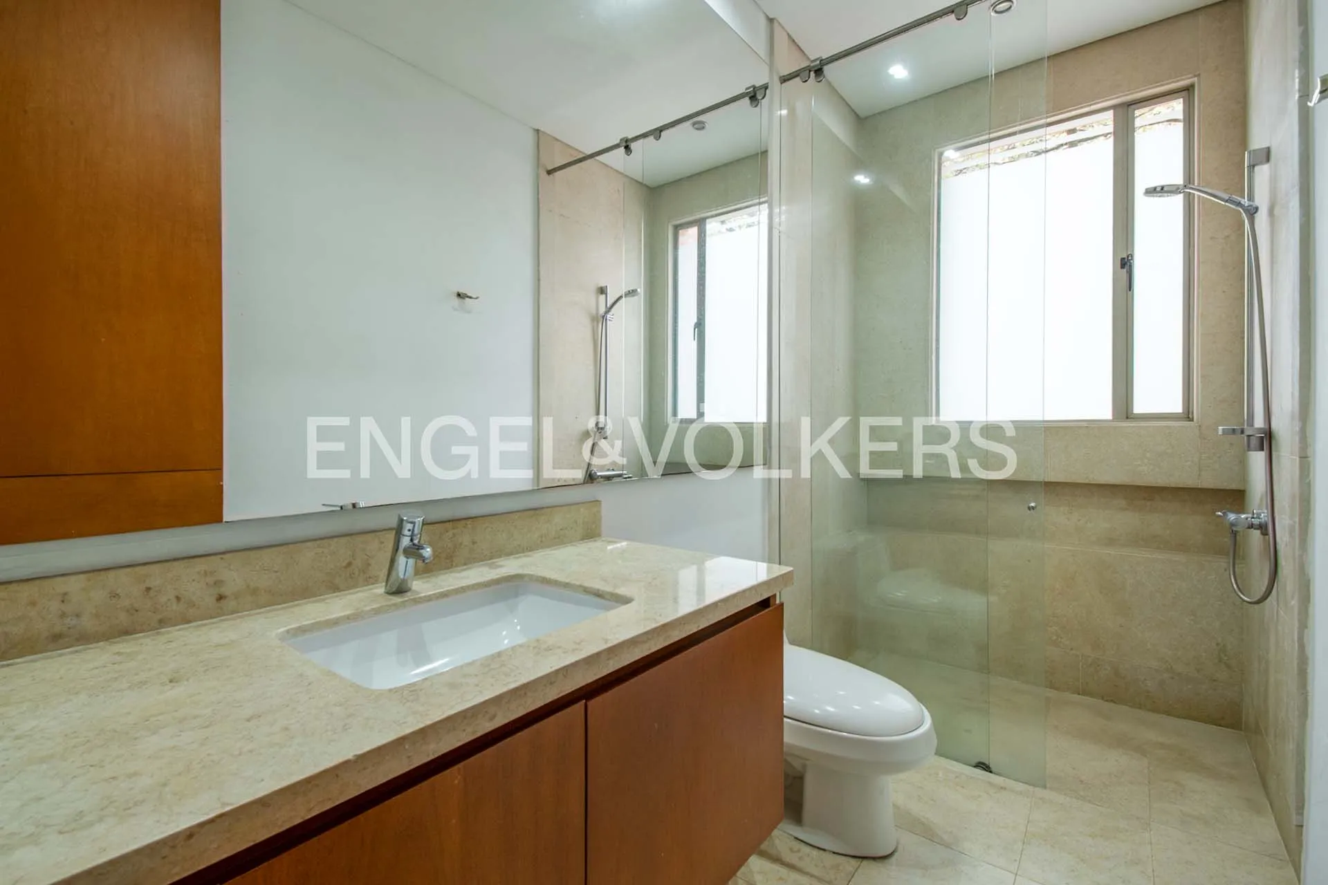 Apartamento en venta en Los Rosales, Bogotá · foto 16 de 24