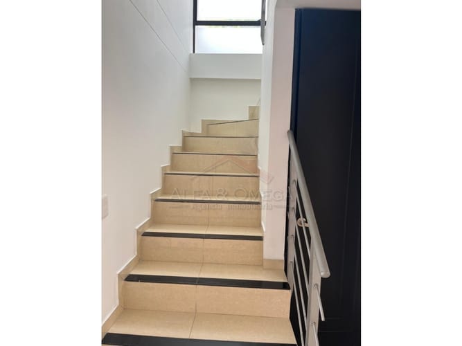 Casa de 4 alcobas en venta en Torres De La Calleja, Ibagué, 160 m² · foto 6 de 24