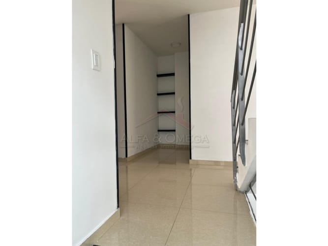 Casa de 4 alcobas en venta en Torres De La Calleja, Ibagué, 160 m² · foto 7 de 24