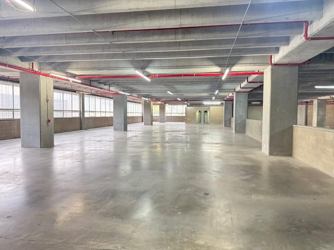 Bodega en arriendo en La Carrilera, La Estrella, 2877 m² · foto 8 de 11