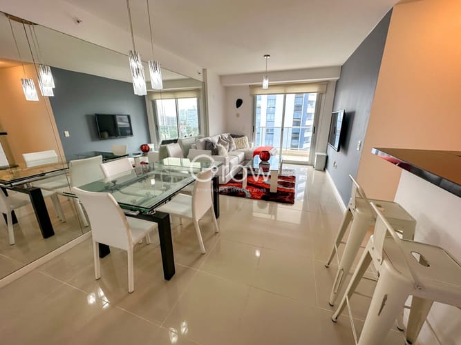 Departamento en excelente estado a pasos mar en alquiler · Foto 3