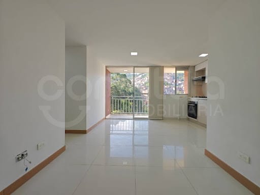 Apartamento de 3 alcobas en arriendo en Los Gomez, Itagüí, 60 m² · foto 5 de 14