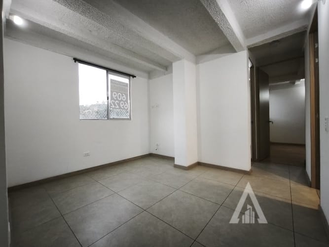 Apartamento de 2 alcobas en arriendo en Las Lomitas, Envigado, 60 m² · foto 4 de 15