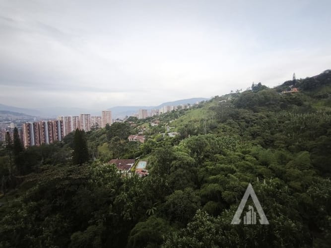 Apartamento de 2 alcobas en arriendo en Las Lomitas, Envigado, 60 m² · foto 5 de 15
