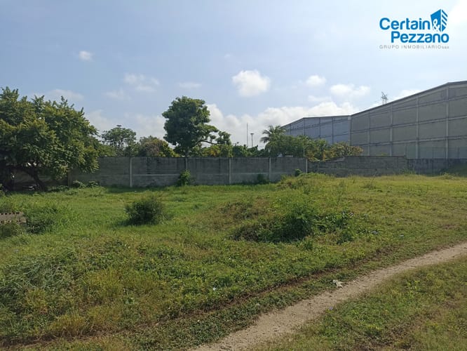 Lote en arriendo en Villa San Pedro I, Barranquilla, 1744 m² · foto 9 de 24
