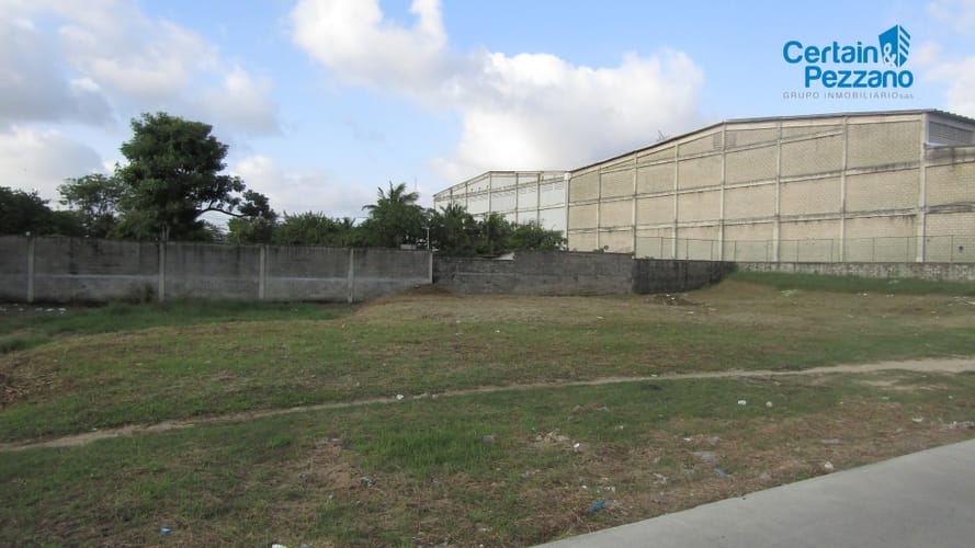 Lote en arriendo en Villa San Pedro I, Barranquilla, 1744 m² · foto 17 de 24