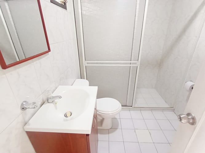 Apartamento de 2 alcobas en arriendo en Laureles, Medellín, 115 m² · foto 16 de 17