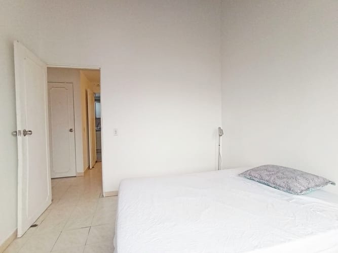 Apartamento de 2 alcobas en arriendo en Laureles, Medellín, 115 m² · foto 7 de 17