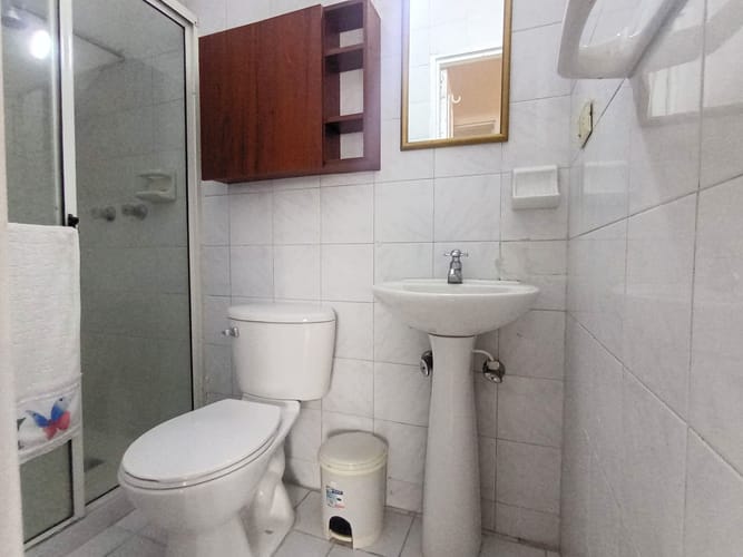 Apartamento de 2 alcobas en arriendo en Laureles, Medellín, 115 m² · foto 17 de 17