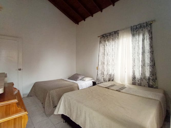 Apartamento de 2 alcobas en arriendo en Laureles, Medellín, 115 m² · foto 15 de 17
