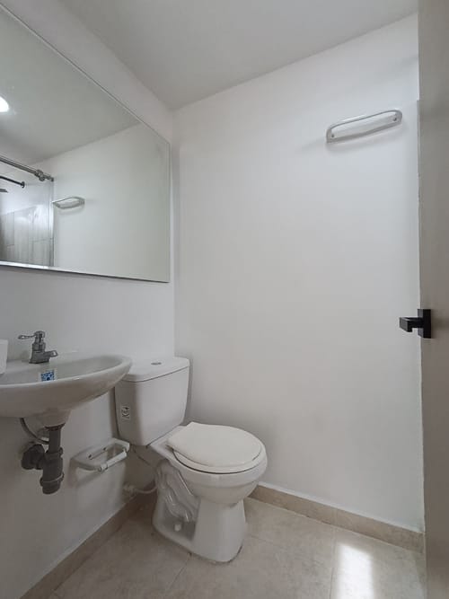 Casa de 2 alcobas en arriendo en La Floresta, Los Patios, 86 m² · foto 9 de 13