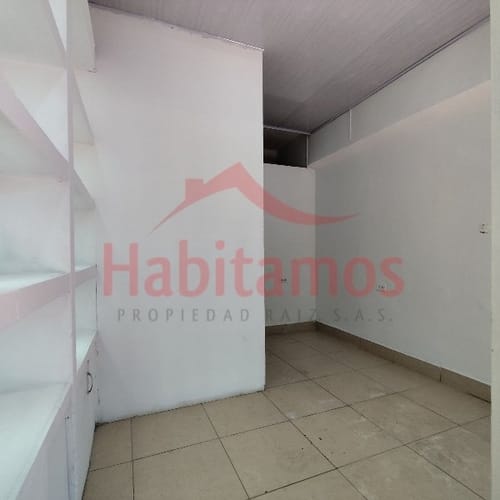 Local en arriendo en La América, Medellín, 13 m² · foto 2 de 5