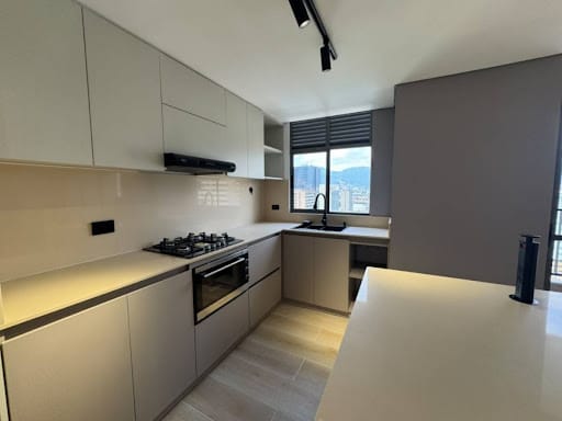 Apartamento de 3 alcobas en arriendo en Ciudad Del Río, Medellín, 78 m² · foto 6 de 19