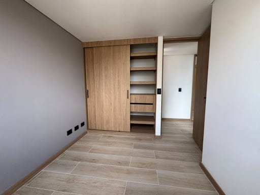 Apartamento de 3 alcobas en arriendo en Ciudad Del Río, Medellín, 78 m² · foto 14 de 19