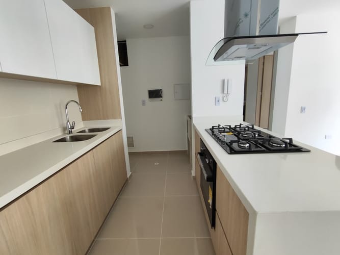 Apartamento de 3 alcobas en venta en Sotomayor, Bucaramanga, 88 m² · foto 9 de 24