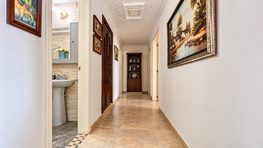 Apartamento de 3 alcobas en venta en Cabecera Del Llano, Bucaramanga, 99 m² · foto 10 de 16