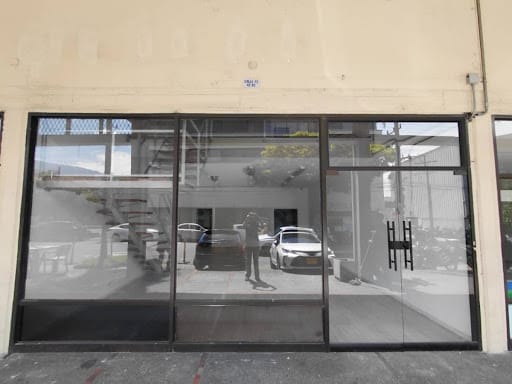 Local en arriendo en La Esmeralda, Itagüí, 140 m² · foto 2 de 8