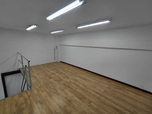Local en arriendo en La Esmeralda, Itagüí, 140 m² · foto 4 de 8