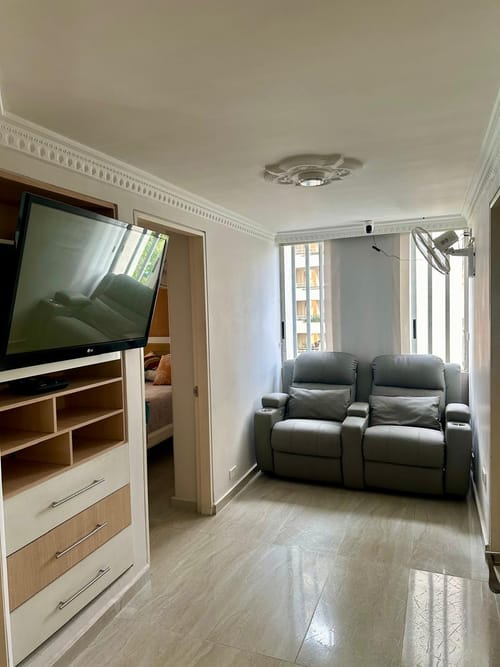 Apartamento de 3 alcobas en venta en El Tejar, Bucaramanga, 97 m² · foto 3 de 14