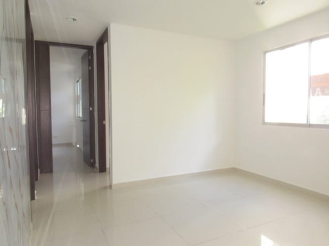 Apartamento de 3 alcobas en arriendo en Rio Frio, Floridablanca, 95 m² · foto 2 de 20