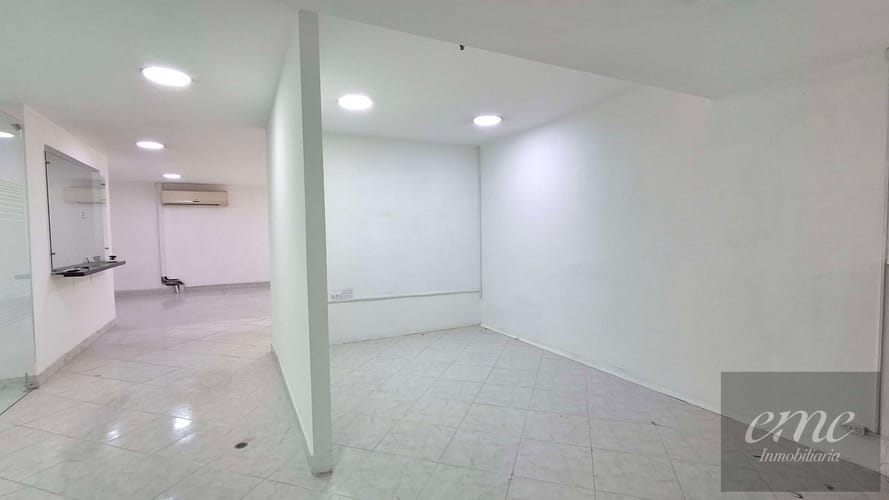 Local en arriendo en La Candelaria, Medellín, 138 m² · foto 9 de 12