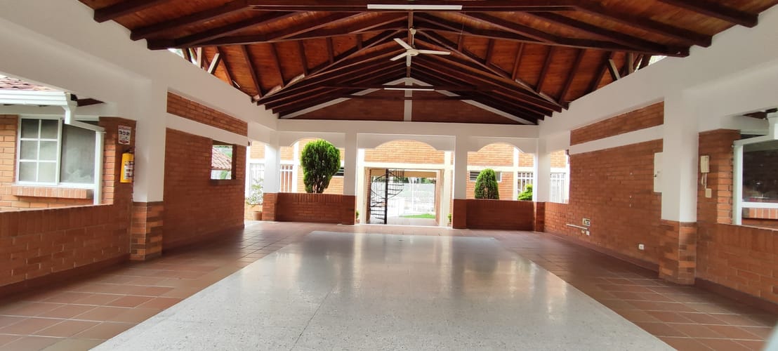 Casa de 5 alcobas en venta en Anillo Vial, Floridablanca, 175 m² · foto 12 de 17