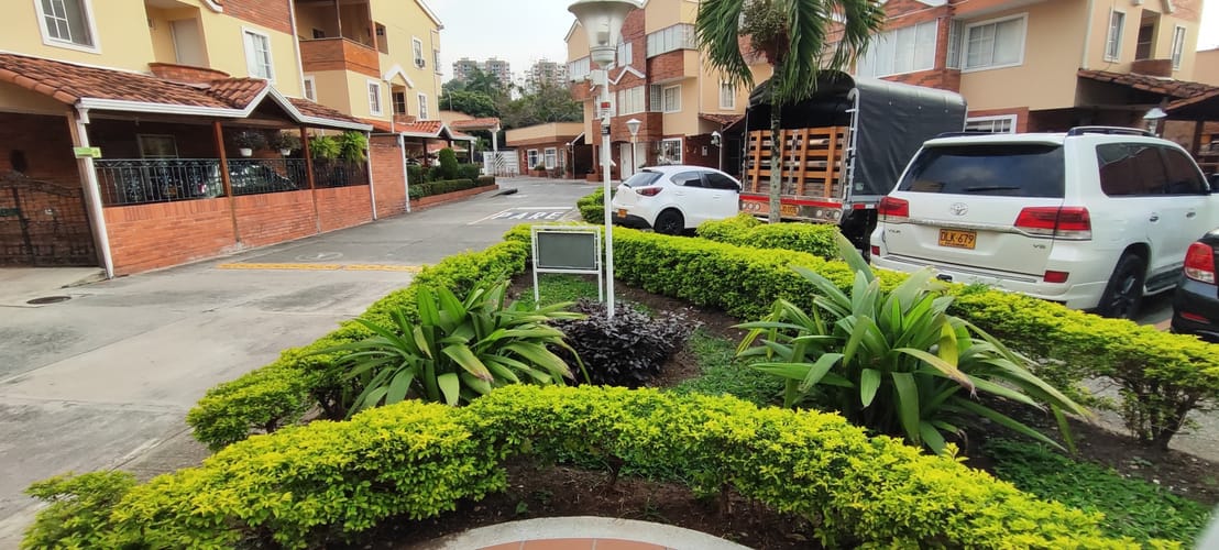 Casa de 5 alcobas en venta en Anillo Vial, Floridablanca, 175 m² · foto 13 de 17