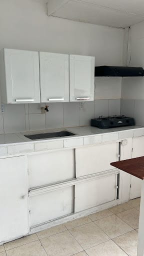 Apartaestudio en arriendo en Castilla, Bogotá, 40 m² · foto 9 de 13