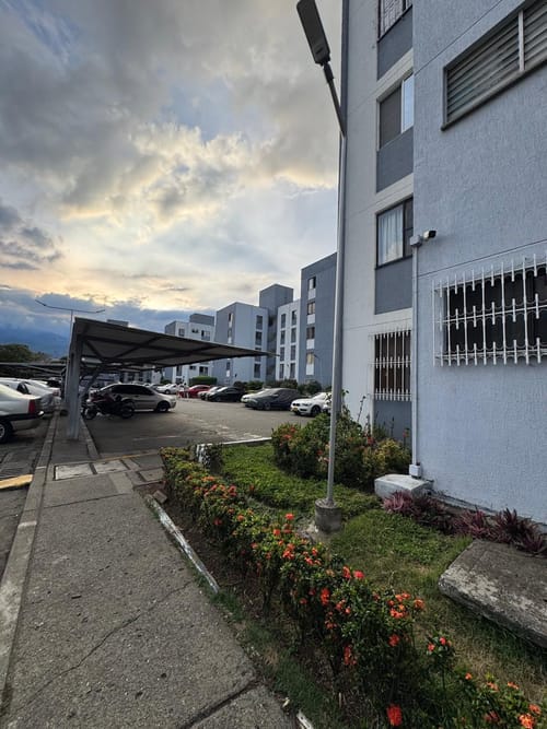 Apartamento de 3 alcobas en venta en Colseguros Andes, Cali, 60 m² · foto 14 de 16