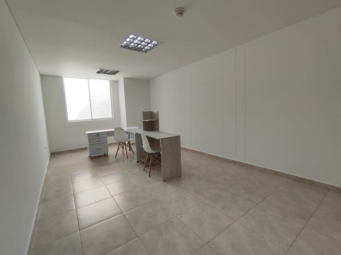 Local en venta en Garcia Rovira, Bucaramanga, 25 m² · foto 2 de 6