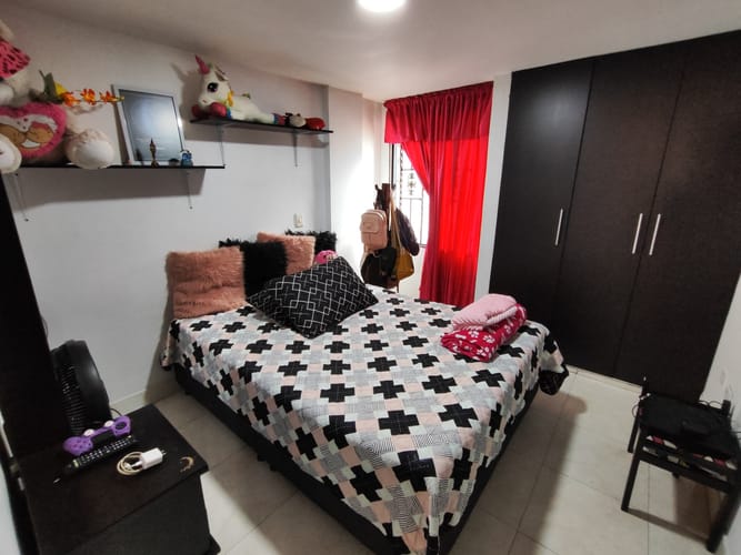 Apartamento de 4 alcobas en venta en Asturias, Bucaramanga, 109 m² · foto 5 de 10