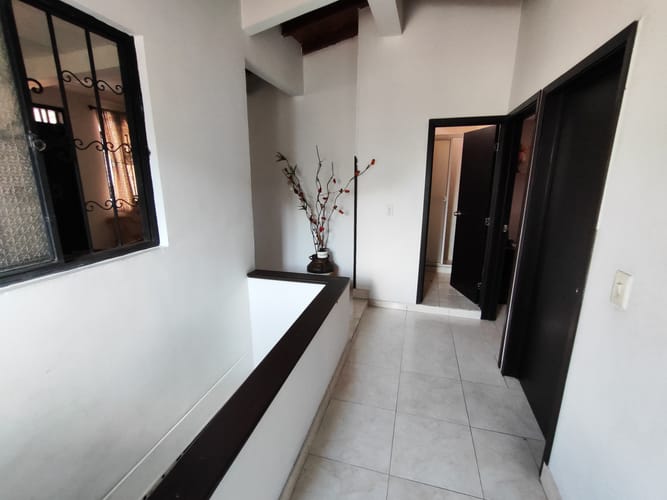 Apartamento de 4 alcobas en venta en Asturias, Bucaramanga, 109 m² · foto 7 de 10