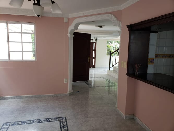 Casa de 3 alcobas en venta en Cañaveral, Floridablanca, 218 m² · foto 9 de 23