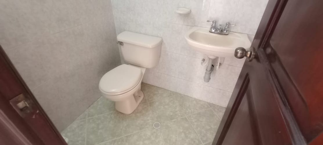 Casa de 3 alcobas en venta en Cañaveral, Floridablanca, 218 m² · foto 16 de 23