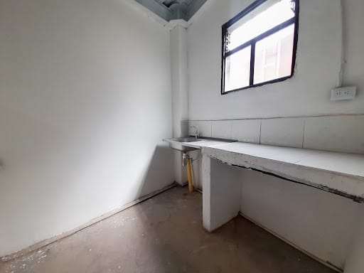Bodega en arriendo en San Pio X, Itagüí, 83 m² · foto 3 de 9