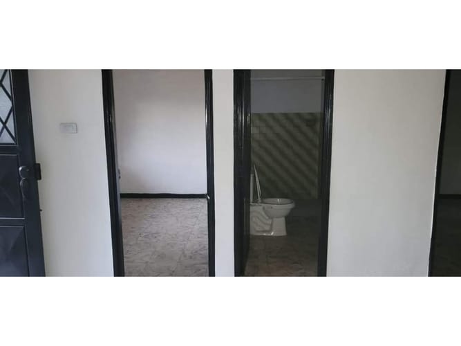 Casa de 5 alcobas en venta en Santa Anita, Cali, 213 m² · foto 6 de 6