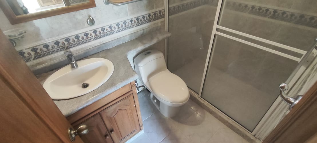 Casa de 4 alcobas en venta en Lagos Del Cacique, Bucaramanga, 291 m² · foto 12 de 16