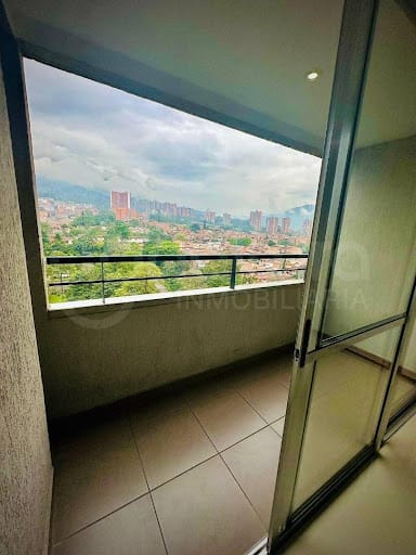 Apartamento de 2 alcobas en arriendo en Las Brisas, La Estrella, 50 m² · foto 6 de 18