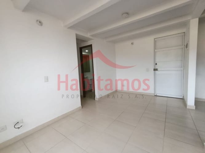 Apartamento de 3 alcobas en arriendo en Cabañitas, Bello, 57 m² · foto 2 de 22
