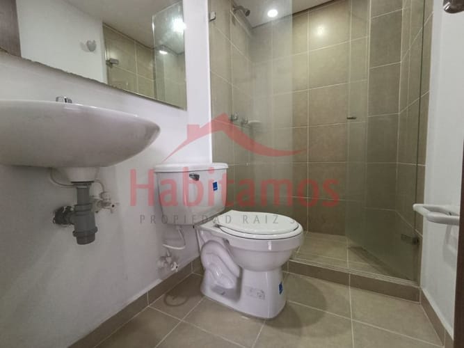 Apartamento de 3 alcobas en arriendo en Cabañitas, Bello, 57 m² · foto 6 de 22