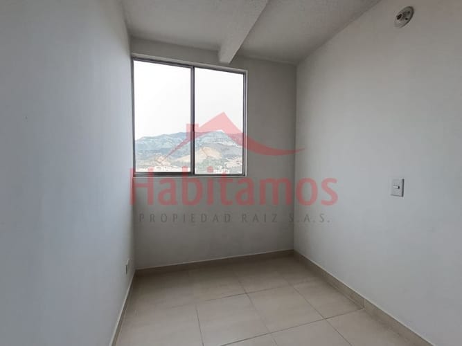Apartamento de 3 alcobas en arriendo en Cabañitas, Bello, 57 m² · foto 9 de 22
