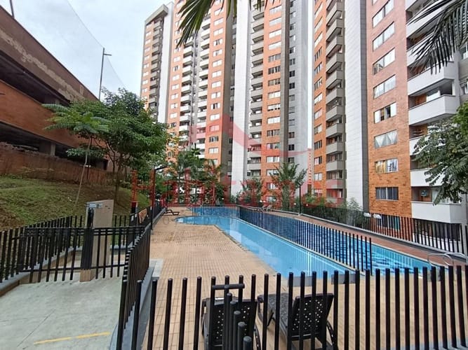 Apartamento de 3 alcobas en arriendo en Cabañitas, Bello, 57 m² · foto 17 de 22
