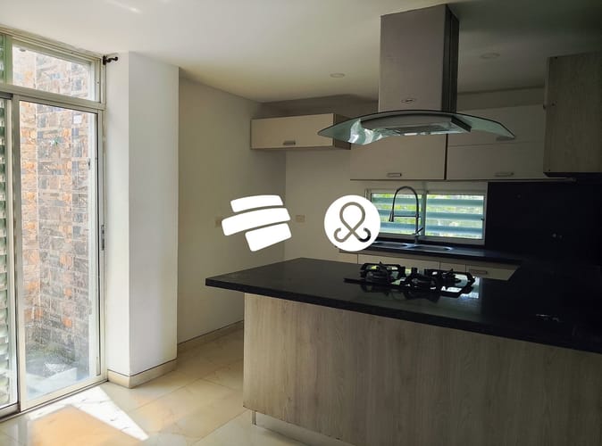 Casa de 3 alcobas en venta en El Poblado, Medellín, 140 m² · foto 8 de 24