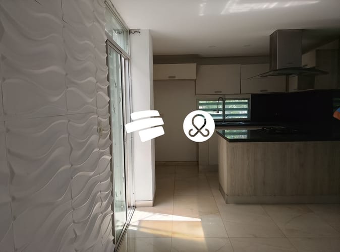 Casa de 3 alcobas en venta en El Poblado, Medellín, 140 m² · foto 9 de 24