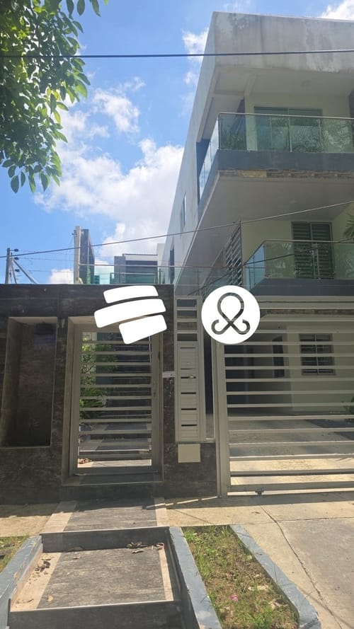Casa de 3 alcobas en venta en El Poblado, Medellín, 140 m² · foto 23 de 24