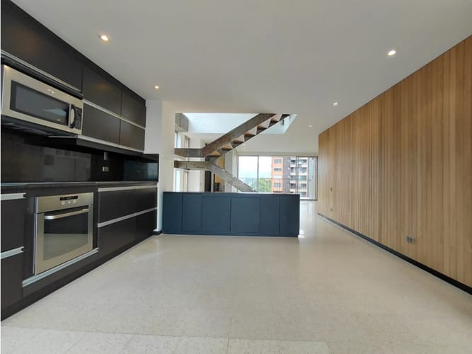 Apartamento de 2 alcobas en arriendo en San Lucas, Medellín, 180 m² · foto 6 de 24