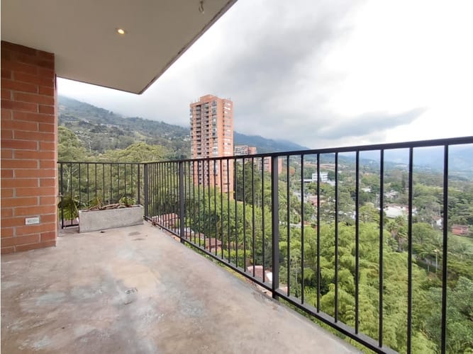 Apartamento de 2 alcobas en arriendo en San Lucas, Medellín, 180 m² · foto 14 de 24