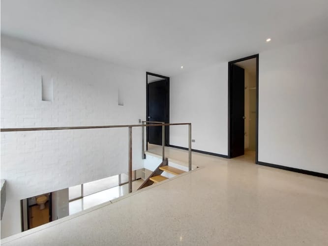 Apartamento de 2 alcobas en arriendo en San Lucas, Medellín, 180 m² · foto 19 de 24